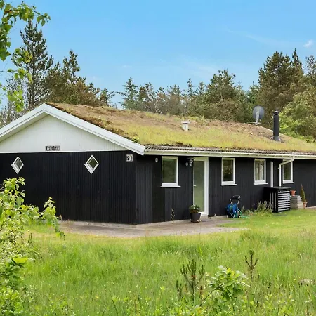 Holiday home Dirch - 1-5km From The Sea In Nw Jutland By Interhome