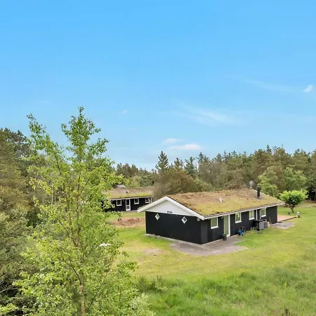 Holiday home Dirch - 1-5km From The Sea In Nw Jutland By Interhome *